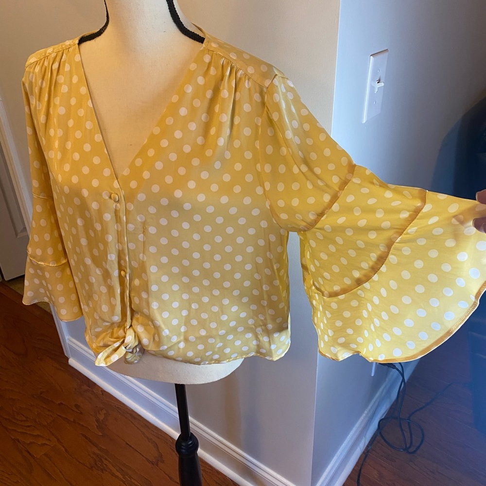Lovely New cropped top.